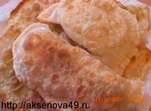 CHebureki-s-syrom-retsept-s-foto12-500x370 Чебуреки с  сыром, рецепт с фото