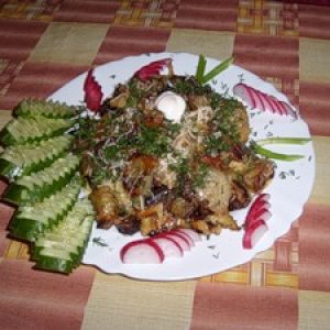 Kartoshechka-zapechennaya-s-gribami-300x300 Картошечка запеченная с грибами