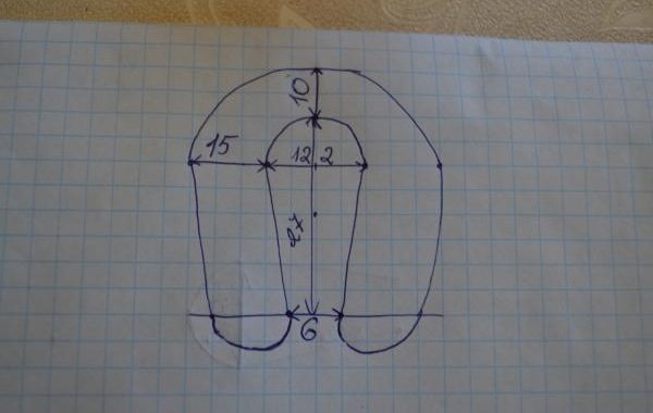 PODUSHKA-V-DETSKOE-AVTOKRESLO-SVOIMI-RUKAMI3-600x380 Подушка в детское автокресло своими руками