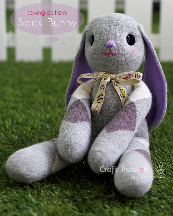 long-ear-sock-bunny-1 Ушастый зайчик из носков